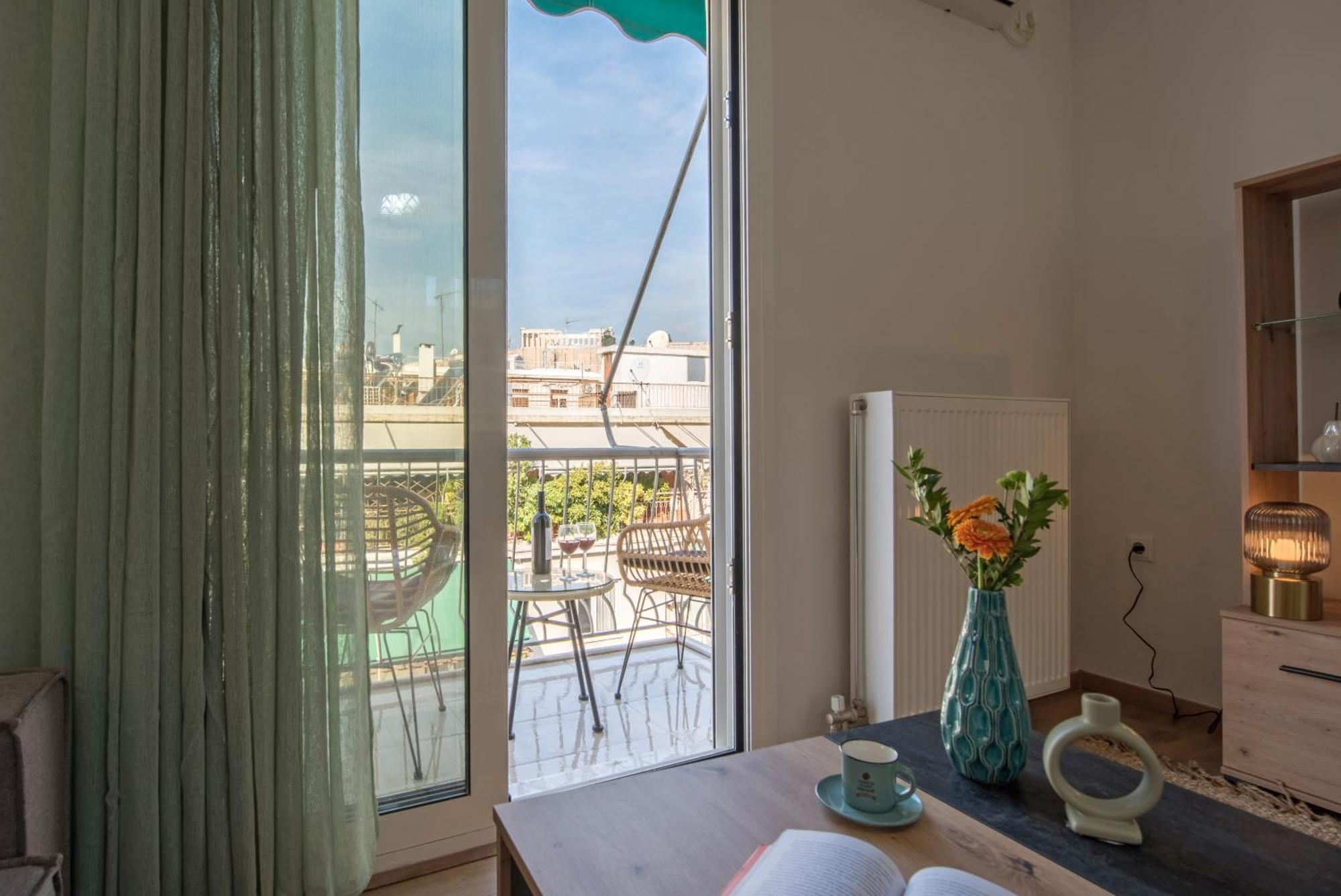 Acropolis View Apt In Koukaki Athens Exterior photo